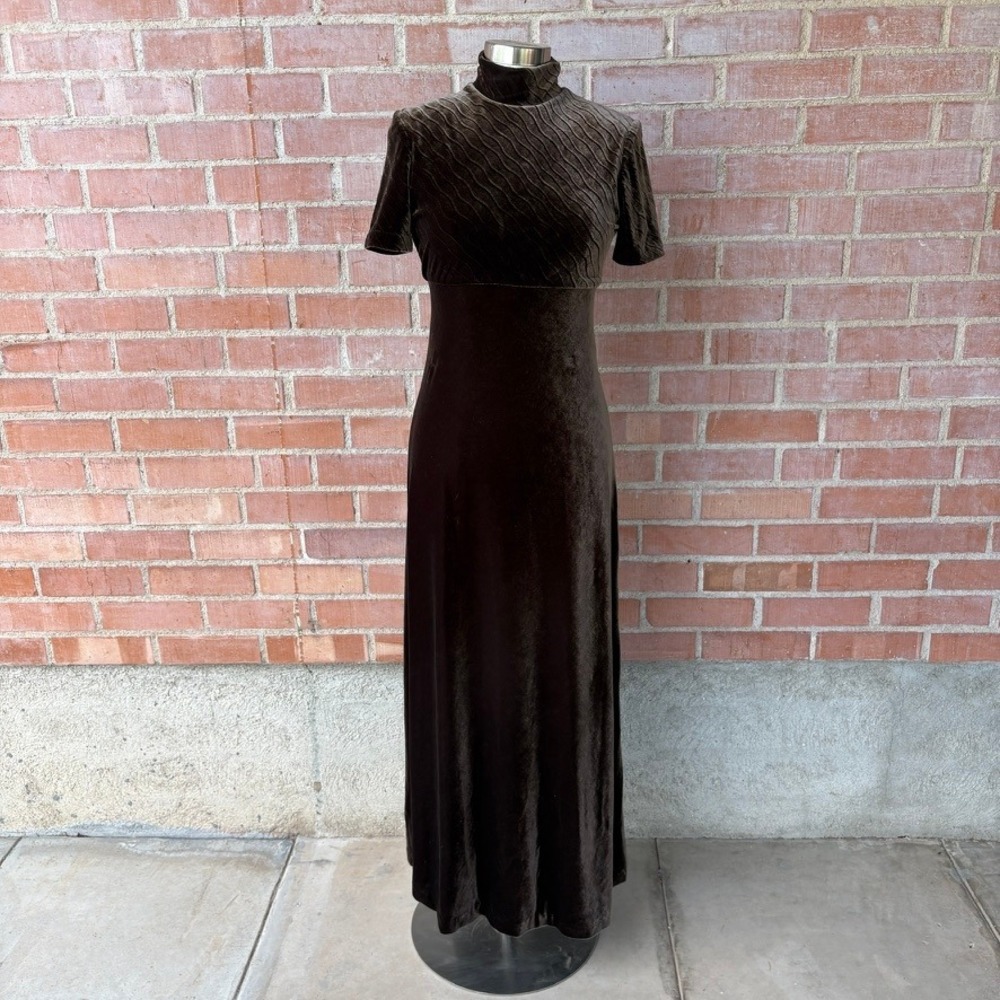 Kay Unger New York Brown Velvet Mock Neck Maxi Dress Textured Bodice 90s Vintage